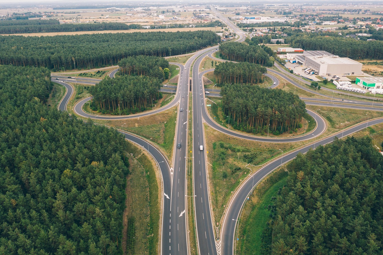 Papierwerk voor de registratie van een geïmporteerde auto, inclusief kentekendocumenten